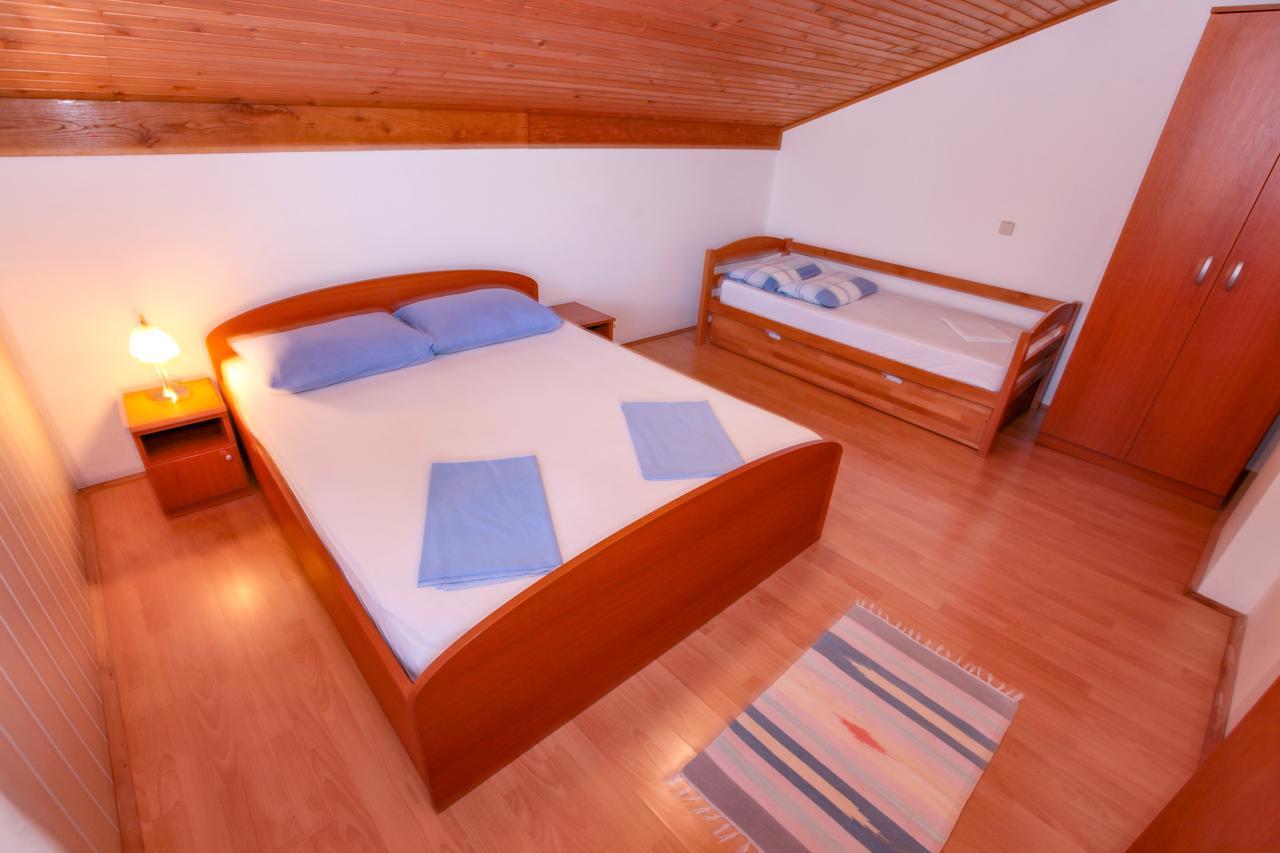 Apartments Dinko نوفاليا المظهر الخارجي الصورة